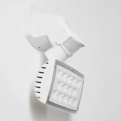 Applique Murale D'Exterieur Loit Led Blanc, 1 Lumiere, Detecteur De Mouvement