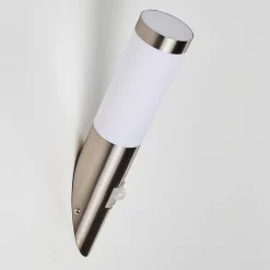 Applique Murale D'Exterieur Norburg Acier Inoxydable, 1 Lumiere, Detecteur De Mouvement