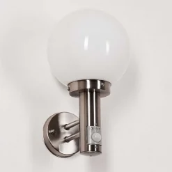 Applique Murale D'Exterieur Napaskiak Nickel Mat, 1 Lumiere, Detecteur De Mouvement