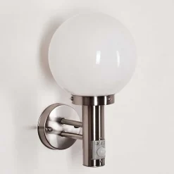 Applique Murale D'Exterieur Napaskiak Nickel Mat, 1 Lumiere, Detecteur De Mouvement