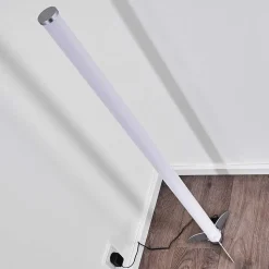 Lampadaire Led Rgb Globo Rocky Argente, 1 Lumiere, Telecommandes, Changeur De Couleurs