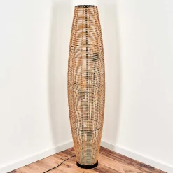 Lampadaire Mulstrand Ecru, Noir, 3 Lumieres